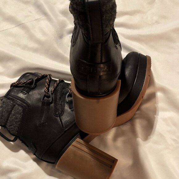 Sorel Blake Lace Leather Waterproof Bootie - Picture 10 of 10